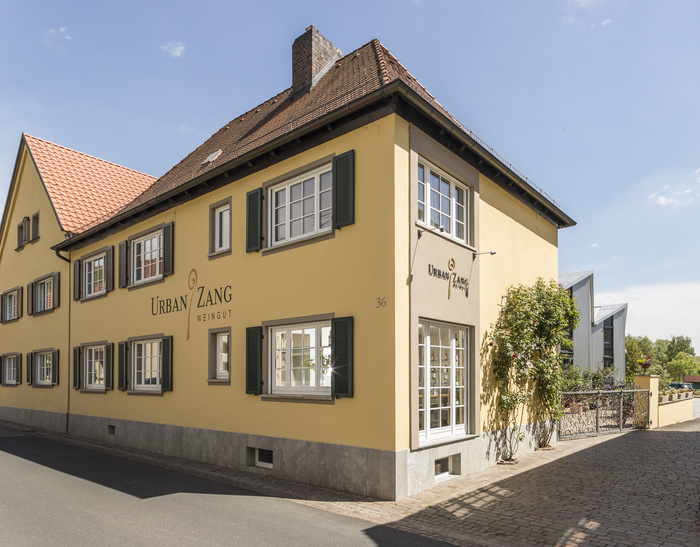 Weingut_Urban_Zang__Escherndorf_III.jpg